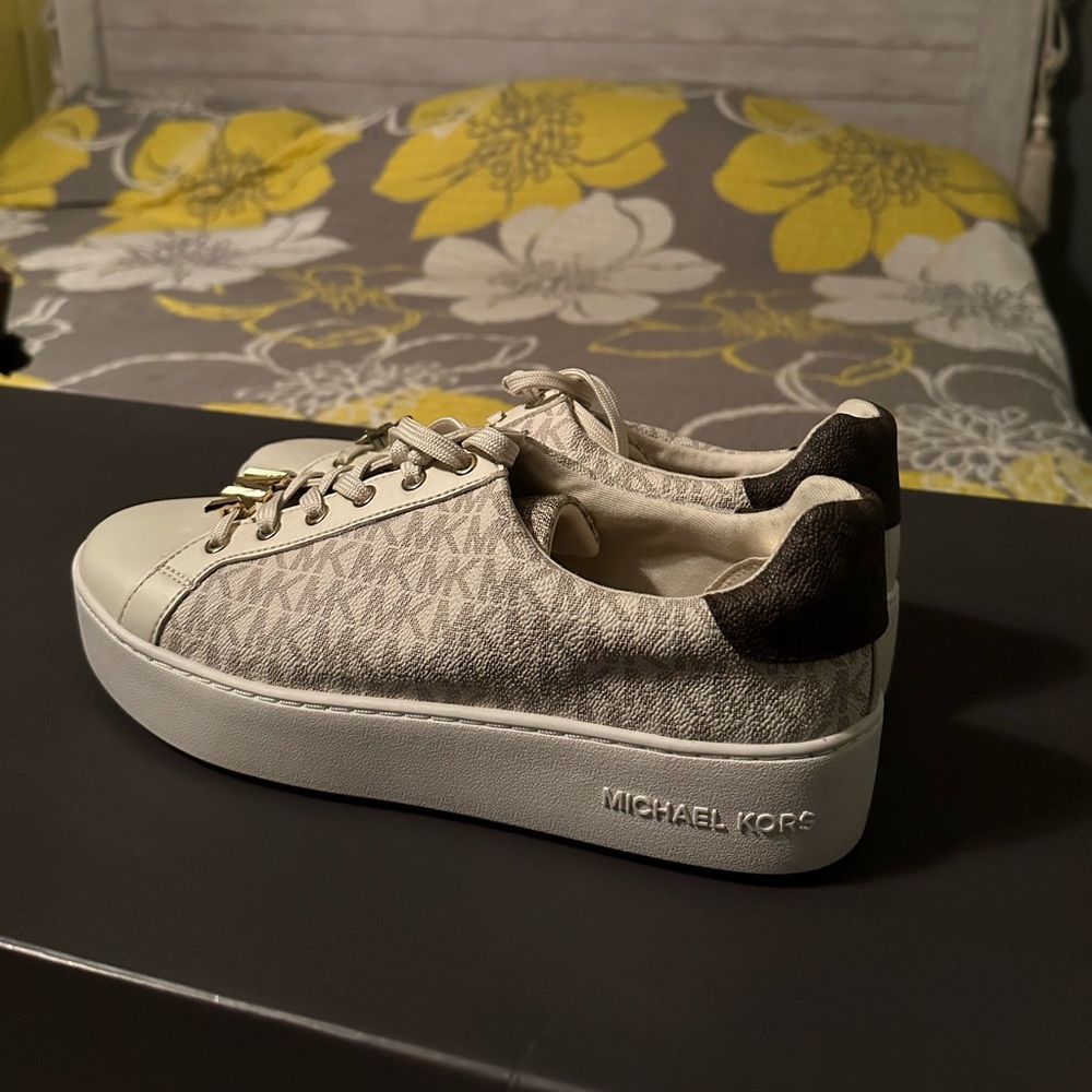 Michael Kors sneakers